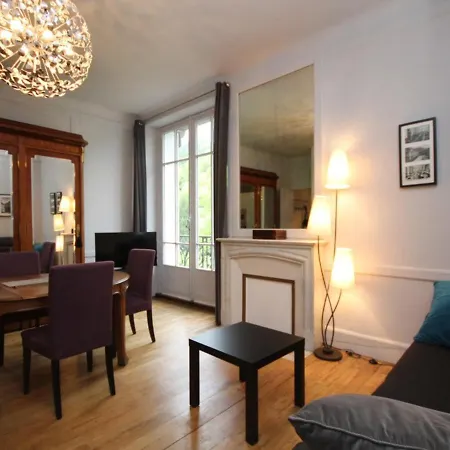 Apartment T1 Splendide Avec Balcon Et Wifi - 4 Personnes - Fr-1-608-46